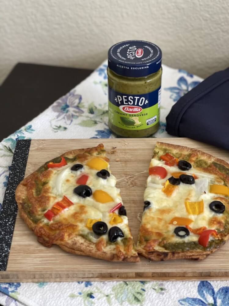 Easy Flatbread Pizza with Barilla Creamy Genovese Pesto Recipe 9