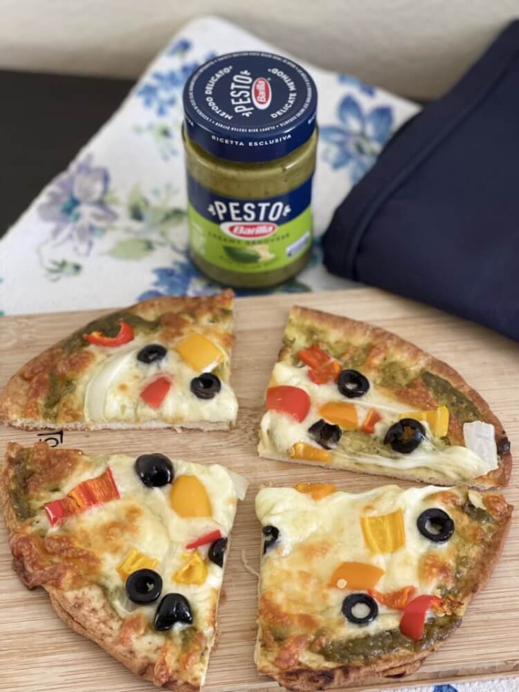 Easy Flatbread Pizza with Barilla Creamy Genovese Pesto Recipe 11